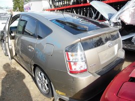 2005 Toyota Prius Tan 1.5L AT #Z24613